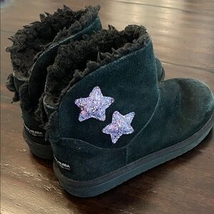 Koolaburra by UGG Black Boots with Purple Glitter Stars